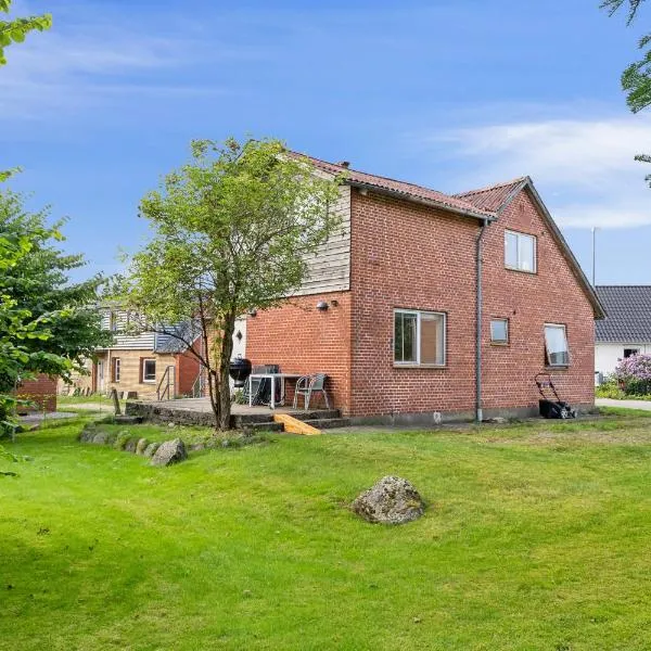 Døssinghus Holiday Apartments，位于Kjellerup的酒店
