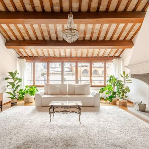 Calmaggiore Apartment，位于特雷维索的酒店