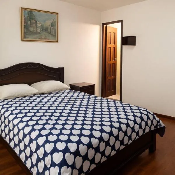 HOTEL SARAGURO LOJA，位于洛哈的酒店