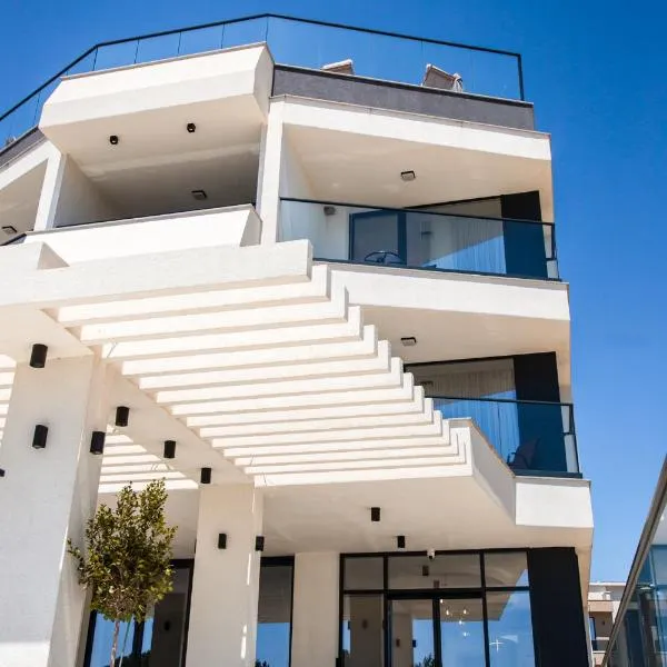 Cervino，位于乌尔齐尼的酒店