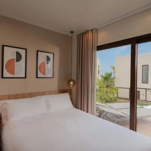Four Points by Sheraton Costa Blanca Villas，位于贝尼多姆的酒店