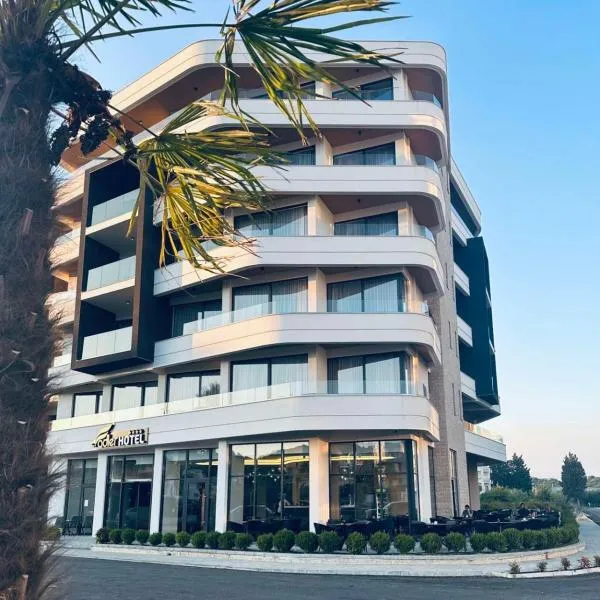 Hotel Adler，位于乌尔齐尼的酒店