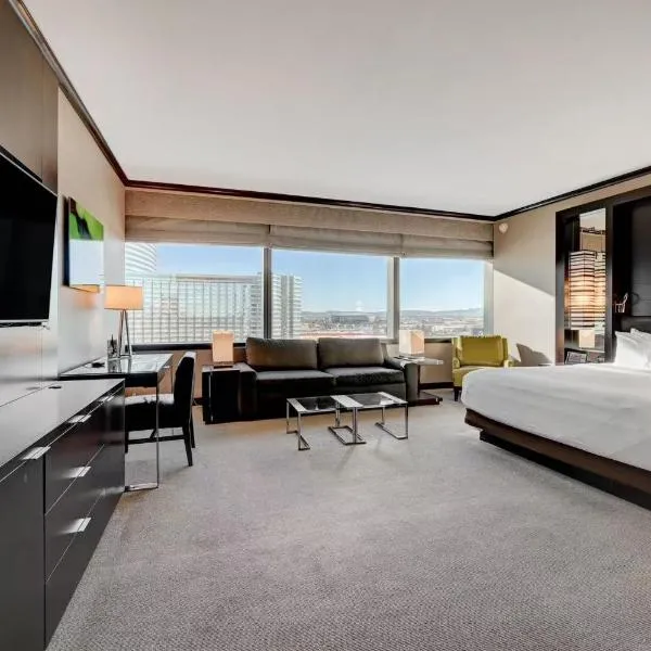 Luxurious Vdara High Rise Room, City Skyline Views, King Bed, Free Valet，位于拉斯维加斯的酒店