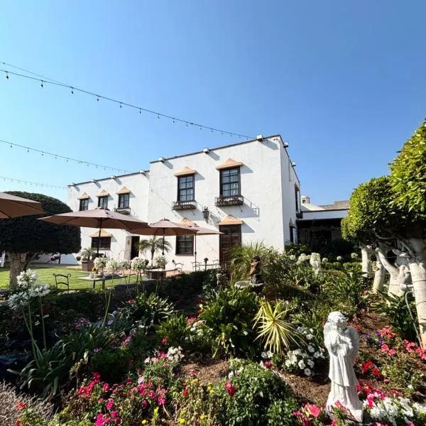 Hacienda San Angel，位于恩塞纳达港的酒店
