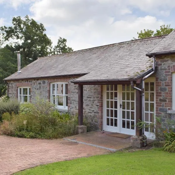 Cothi Cottage，位于Llanfynydd的酒店