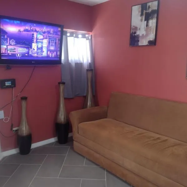 Céntrico y accesible，位于华雷斯城的酒店