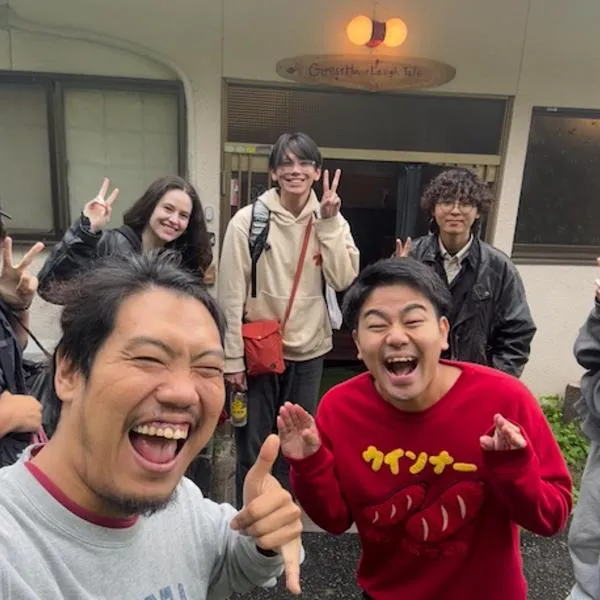 高野山ゲストハウス ラフテル Koyasan Guest House Laugh Tale，位于桥本的酒店