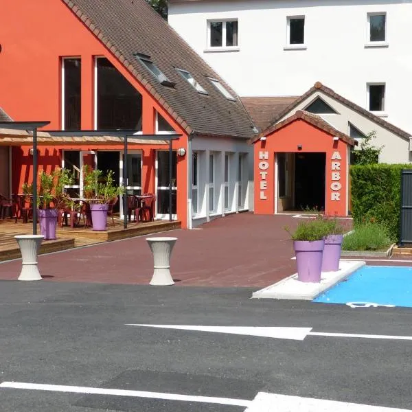 Hotel ARBOR - Les Hunaudieres - Le Mans Sud - Mulsanne，位于Moncé-en-Belin的酒店