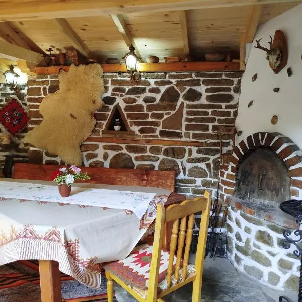 Guest House Polah Ot Minaloto，位于泽拉夫纳的酒店