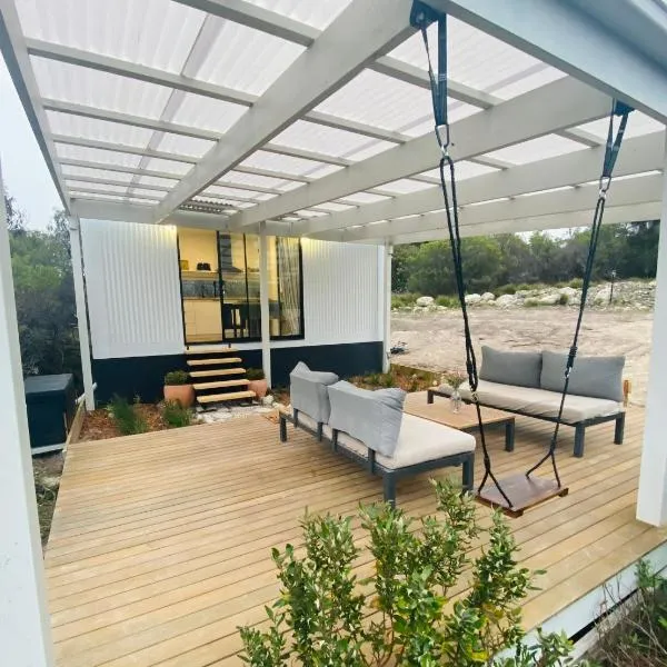 Kangaroo Island Seaside Nature Retreat - Melalueca，位于Pelican Lagoon的酒店