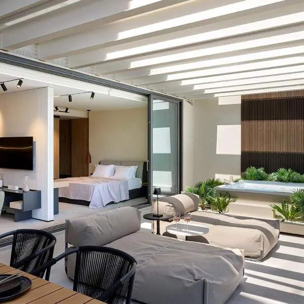 Fasma Suites Luxury Apartments in Piraeus，位于比雷埃夫斯的酒店