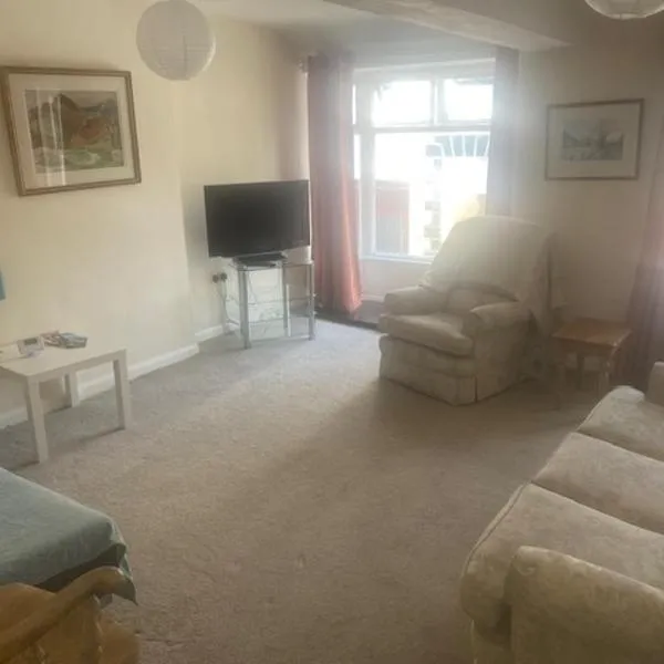 Town centre flat near harbour attractions and restaurants，位于玛丽波特的酒店