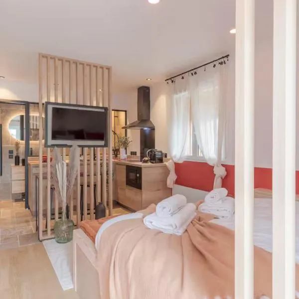 Le Petit Bastion, Studio，位于莱斯卡尔的酒店