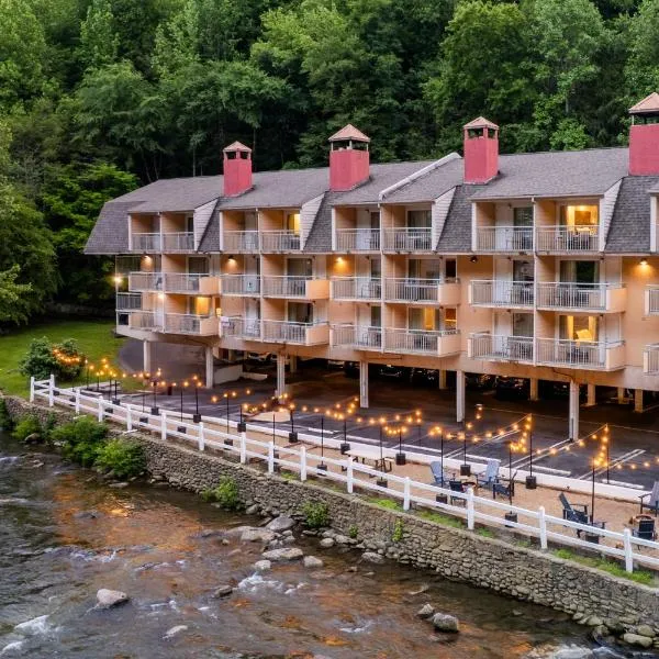 Gatlinburg River Inn，位于加特林堡的酒店