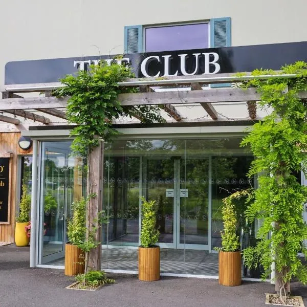 voco The Club - Dublin Gateway by IHG，位于纳斯的酒店