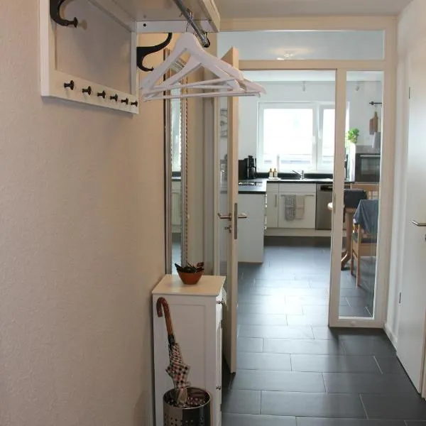 Barrierearme Ferienwohnung，位于耶弗尔的酒店