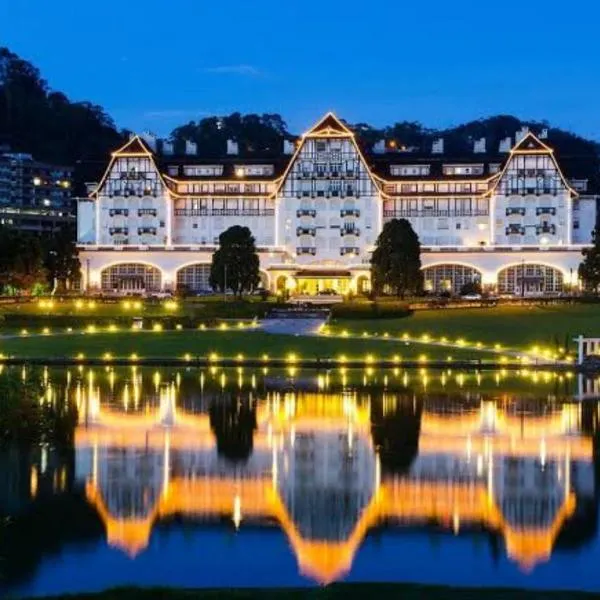 Loft de Mérilen - Dentro do Palácio Quitandinha，位于彼得罗波利斯的酒店