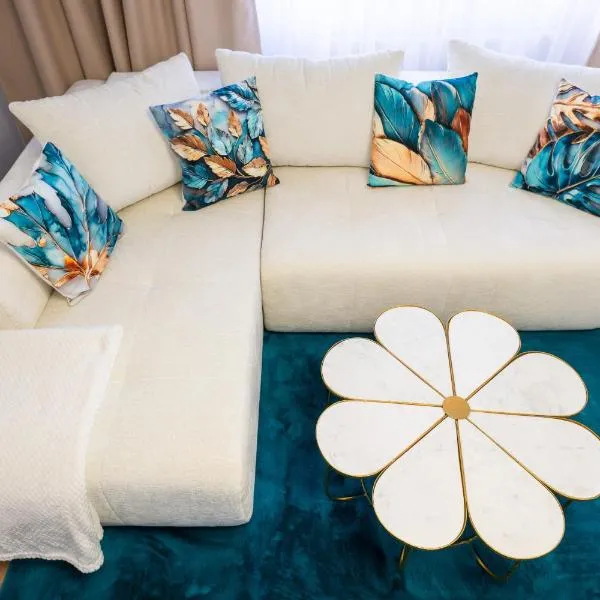 Apartament de închiriat Accommodation，位于苏恰瓦的酒店