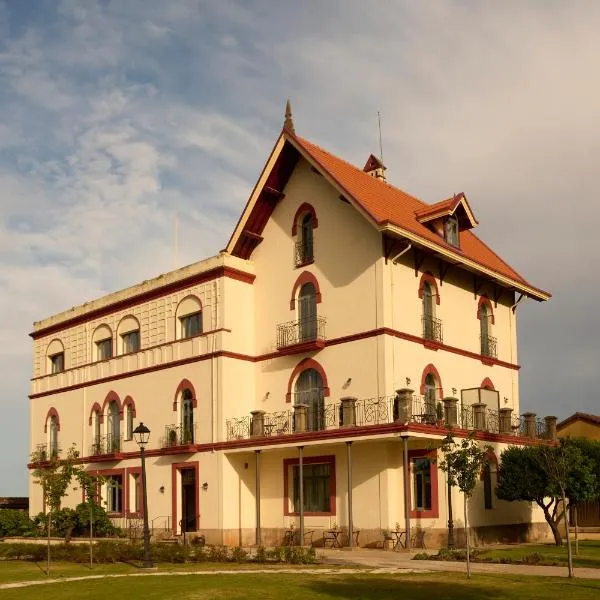 Hotel Rural Palacio Haza de la Concepción，位于马尔帕尔蒂达德普拉森西亚的酒店