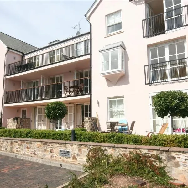 6 Combehaven，位于索尔科姆的酒店