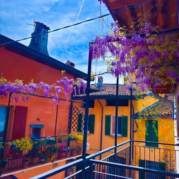 Casa LuJho，位于Brivio的酒店