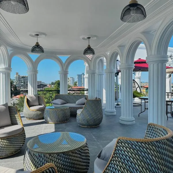 Hotel Black Sea Kobuleti，位于科布列季的酒店