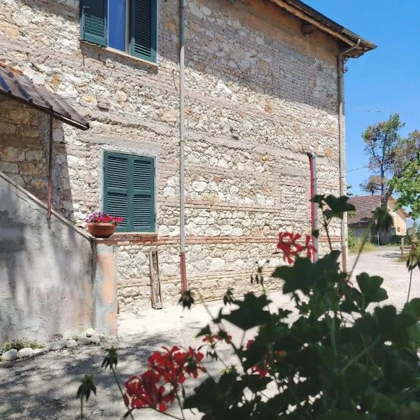 Il Vecchio Casale，位于Luco dei Marsi的酒店