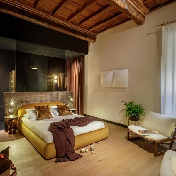 Daplace - Palazzo Serpe Suites near Colosseum，位于罗马的酒店