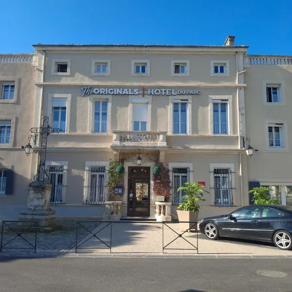 The Originals Boutique, Hôtel du Parc, Cavaillon，位于卡瓦永的酒店