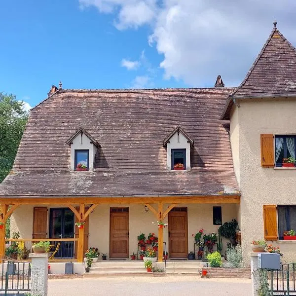 Moulin de Latouille，位于Latouille-Lentillac的酒店