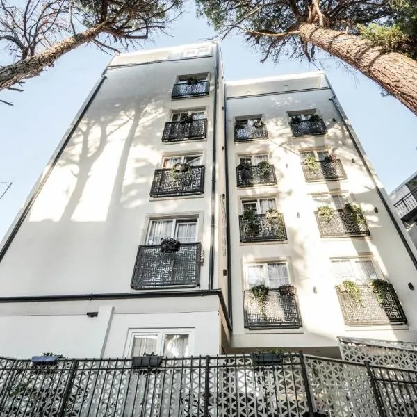 Vion Sea Boutique Hotel - Golem Durrës，位于格勒姆的酒店