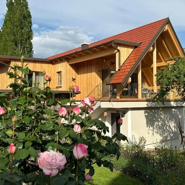 Weinquartier - Weinrebenblick Kleindienst，位于Sankt Stefan ob Stainz的酒店