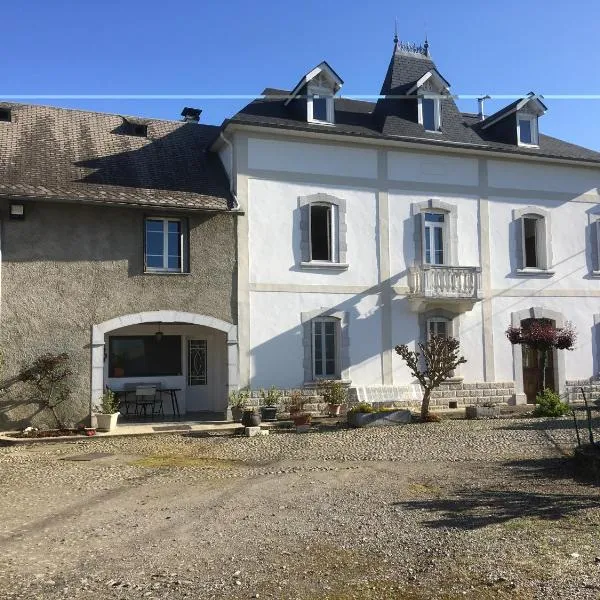 La Bernacaise，位于Bernac-Debat的酒店