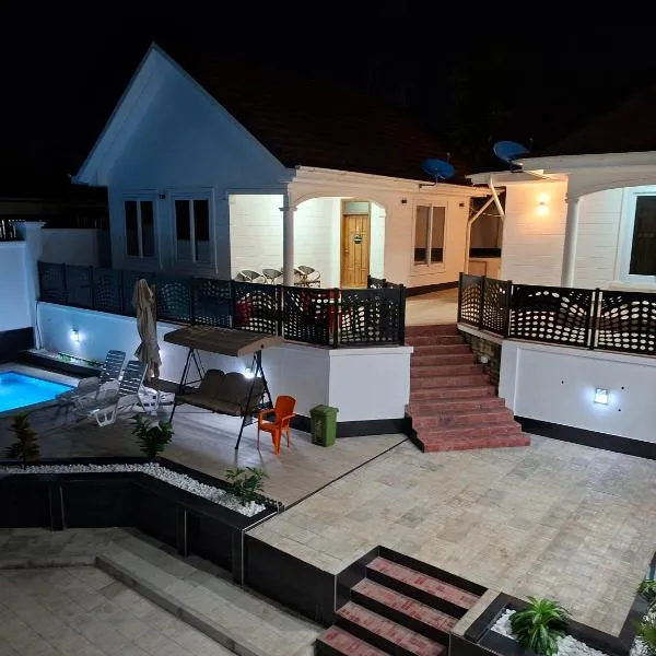 Serene BnB - Apt 03 Makongo after Mlimani City，位于达累斯萨拉姆的酒店