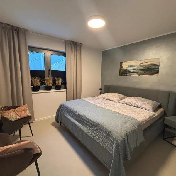 Apartment Wörtherseeliebe，位于沃尔特湖畔佩莎赫的酒店
