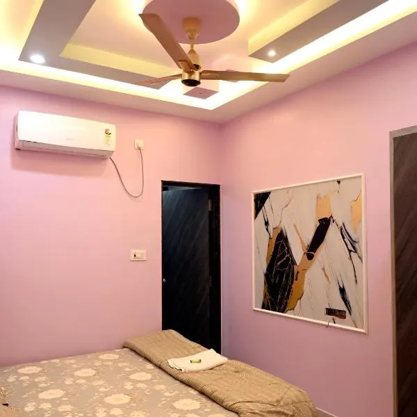 Kashi Om Vilas Homestay，位于瓦拉纳西的酒店