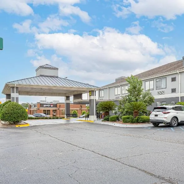 Quality Inn Prattville I-65，位于普拉特维尔的酒店