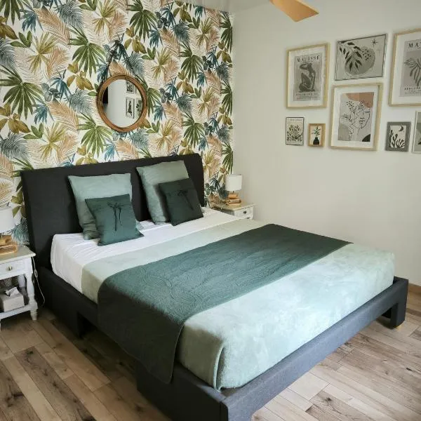 Les Treilles de Salies - Spa et sauna intérieur，位于萨利耶德贝阿尔恩的酒店
