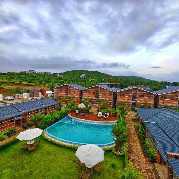 The Clouds Resort Arambol, Goa，位于阿姆波尔的酒店