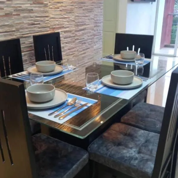 Great for Relaxing in SC，位于圣克里斯托瓦尔的酒店