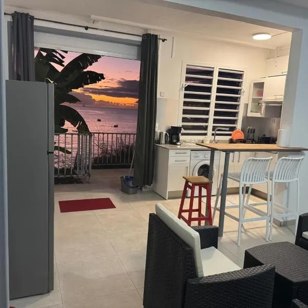 Maison dans la corniche or，位于黑角的酒店
