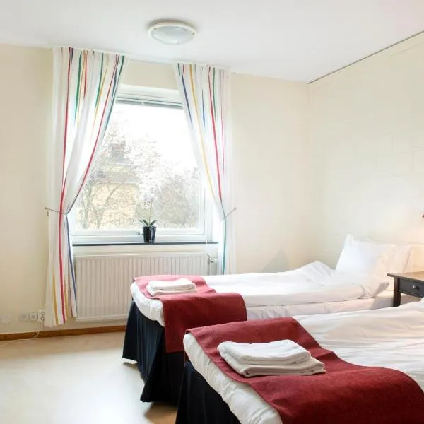 Ljungskile Vandrarhem，位于卢恩斯基尔的酒店