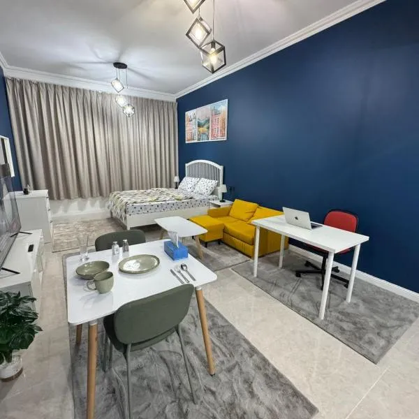 5 Star Comfort - Luxury Sea View，位于阿吉曼的酒店