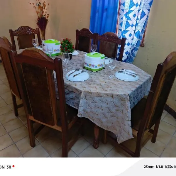 RESIDENCE MEUBLEe BOBO LAFIA，位于博博迪乌拉的酒店