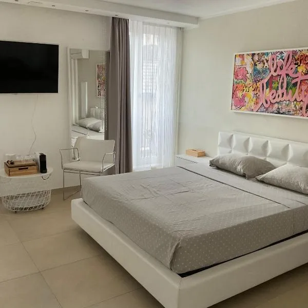 Affitta camere Locarno，位于米努西奥的酒店