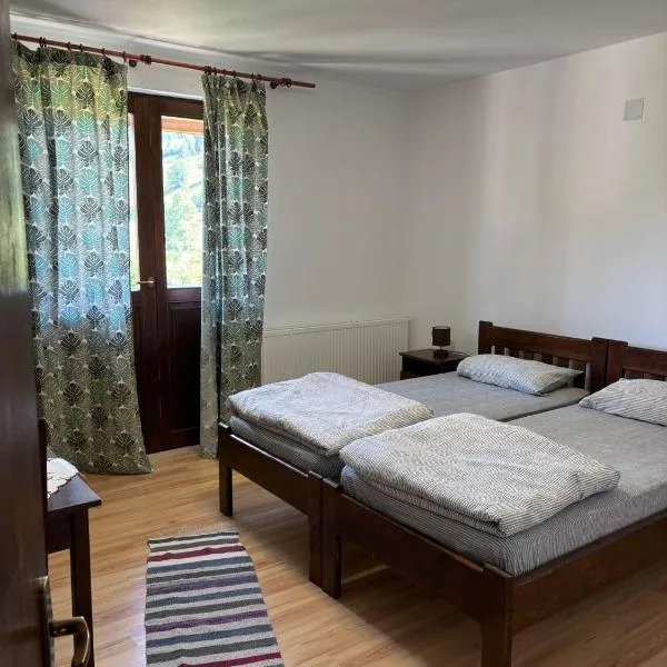 Pensiunea Popasul Călătorului，位于Tulgheş的酒店