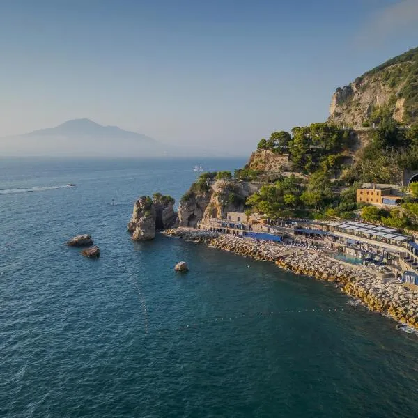 Capo la Gala Hotel&Wellness，位于维克艾库塞的酒店