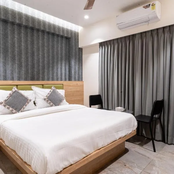 Hotel Aura Inn Airoli ,Digha，位于纳威孟买的酒店