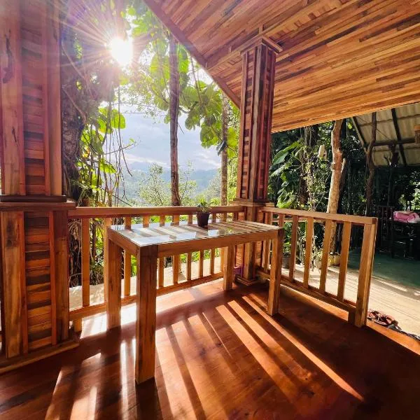 Secret Mountain Paradise，位于埃拉的酒店