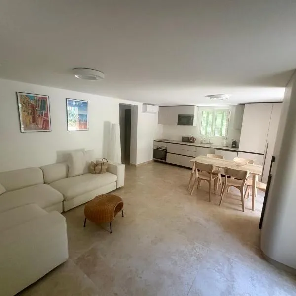 Appartement Neuf 3P- proche mer & aéroport，位于尼斯的酒店
